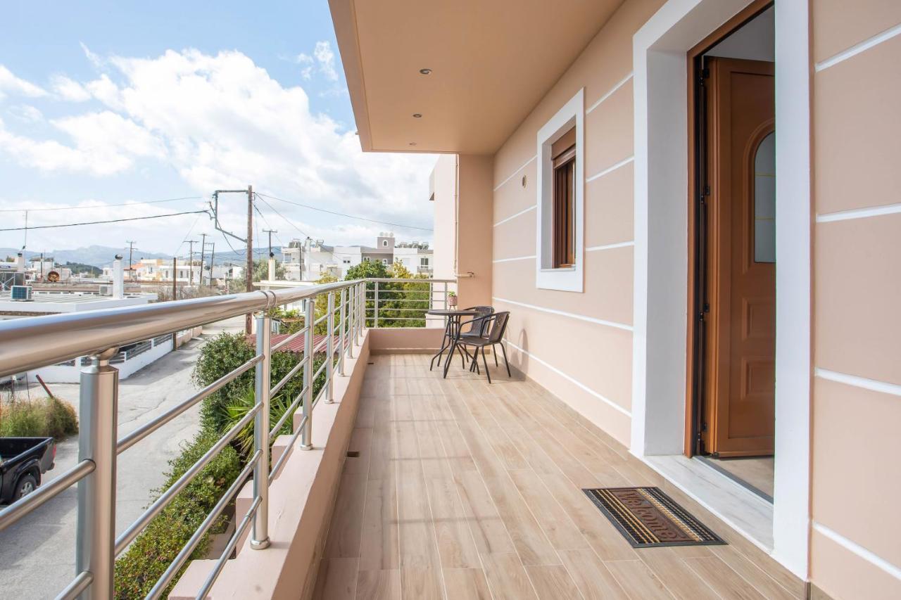 M&E Apartments Хараки Экстерьер фото